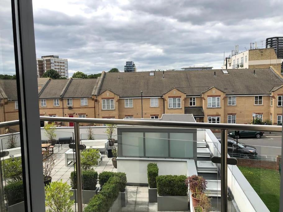 Studio Apartment Opposite Shoreditch Park London Exterior photo